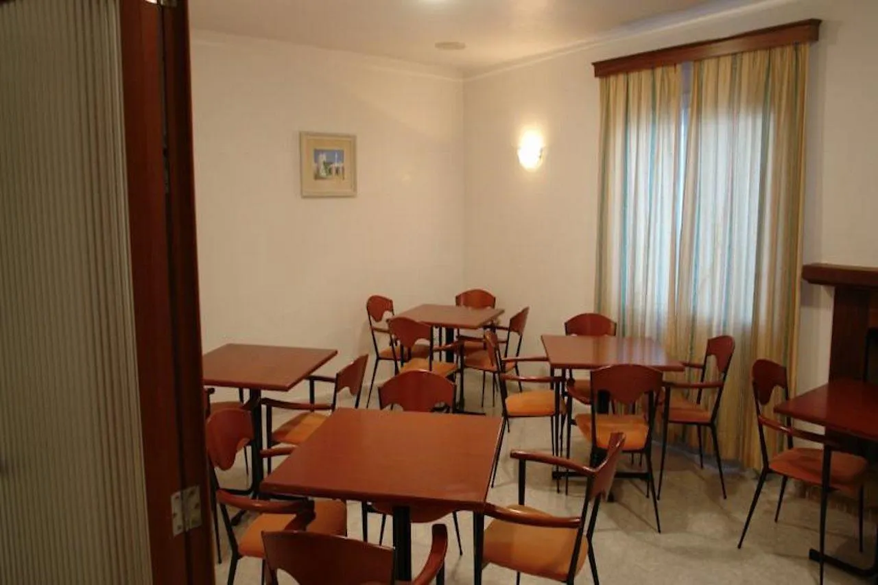 Hostal San Francisco Cala D´Or 2*,